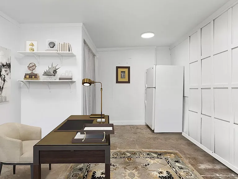 Bonus structure. Possible home office?
TV/Game room? Extra Storage?