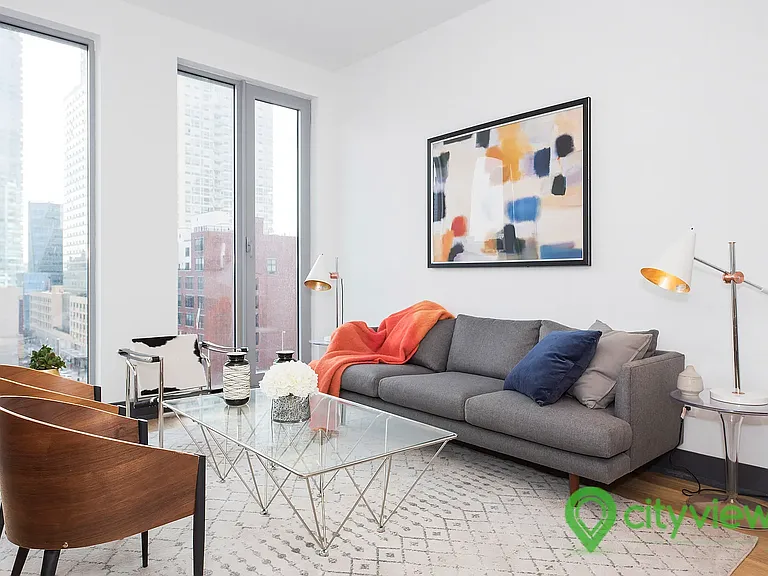 42-20 27th St #1801 — Photo 1
