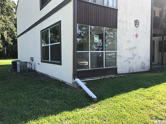 2nd image of 22101 Sandalwood Dr