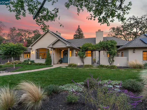 910 Carl Rd, Lafayette, CA 94549