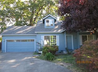 1793 Gardendale Ln, Grants Pass, OR