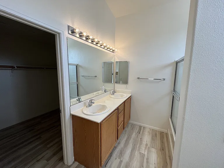 5613 Clotidle Soupert Ct — Photo 21