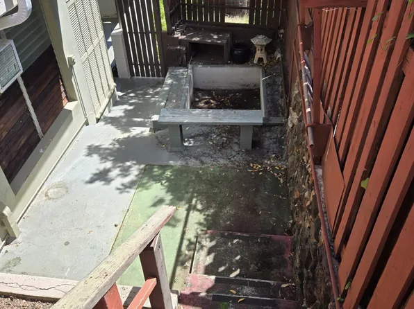 1415 Koko Head Ave #B, Honolulu, HI 96816