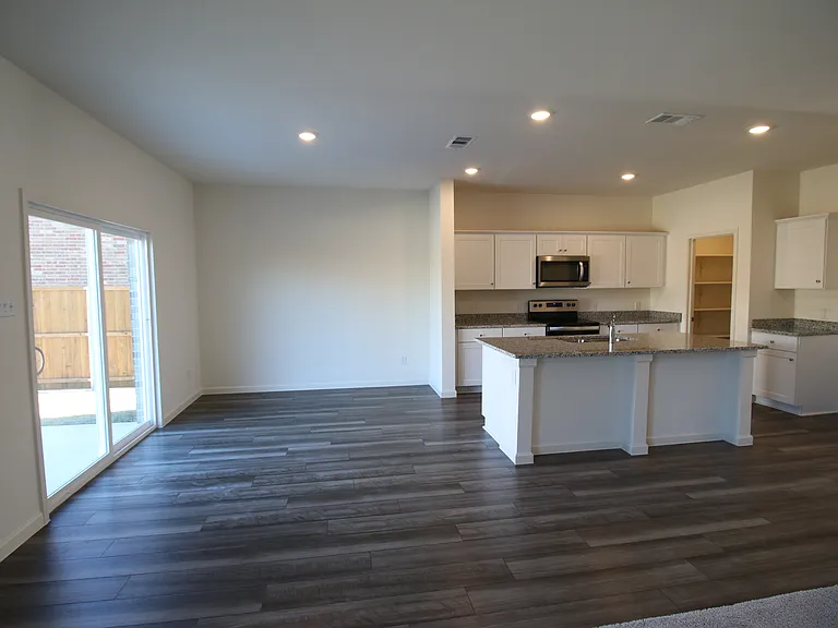 1246 Herring Dr — Photo 38