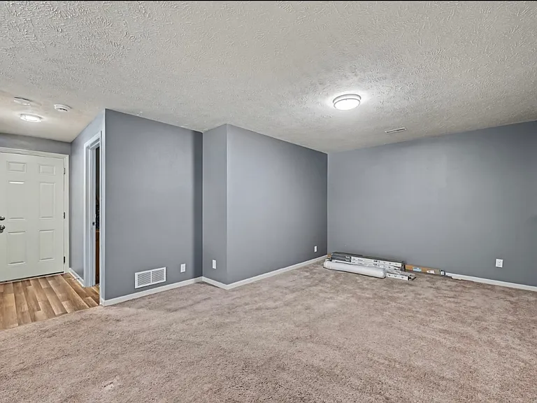 5810 S 191st St — Photo 19