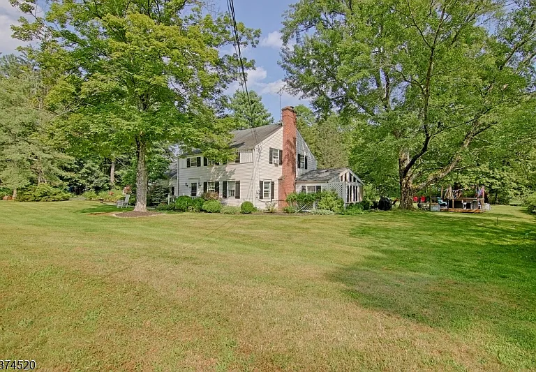 496 Mine Brook Rd — Photo 1