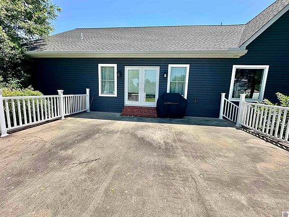 5th image of 81 Oak Shadow Ln