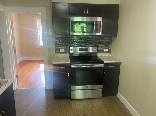290 Elwood Ave #2