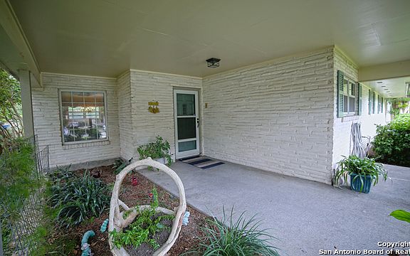 2nd image of 8719 Dudley Dr