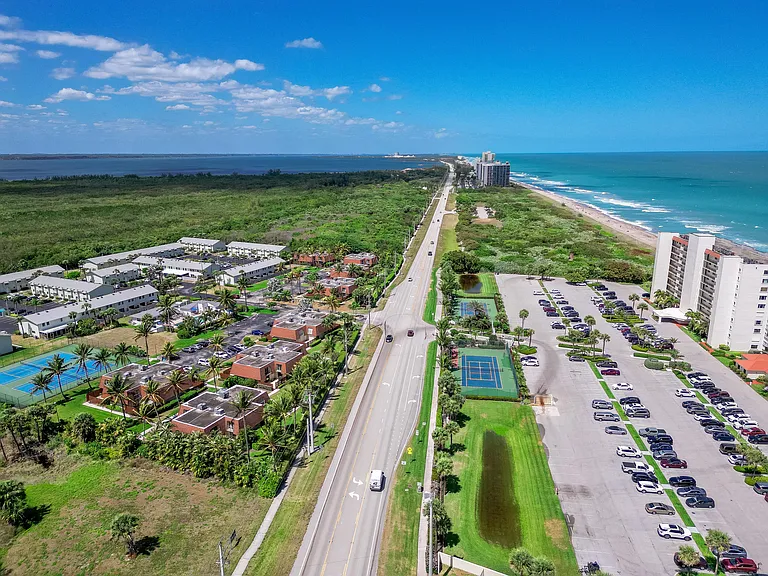 9500 S Ocean Dr #1208 — Photo 29