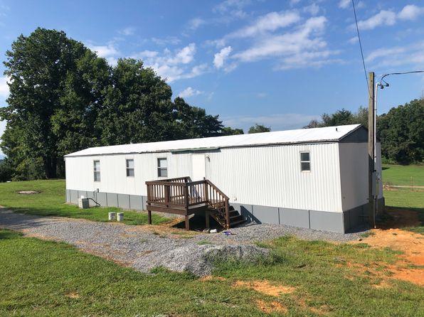221 Midway Cir