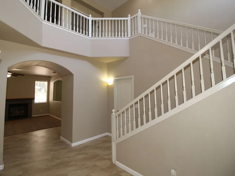2542 E Omaha Ave — Photo 3