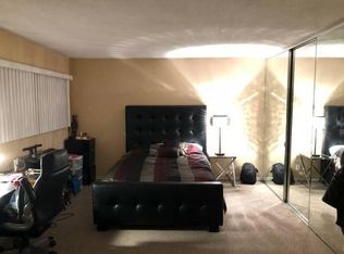1111 Cypress Ave, Hermosa Beach, CA 90254