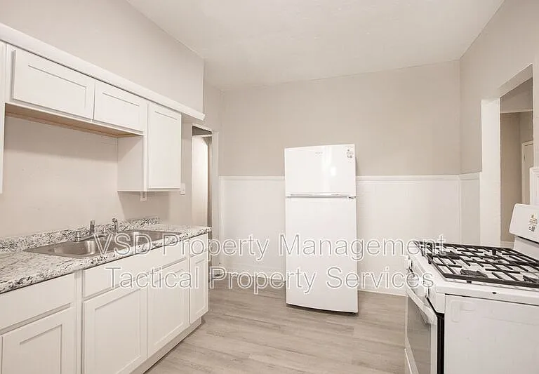 9911 Olivet Ave #3 — Photo 17