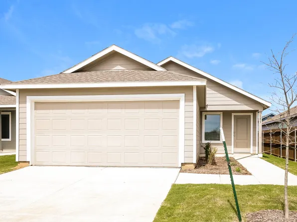 1255 Maple St, Wilmer, TX 75172