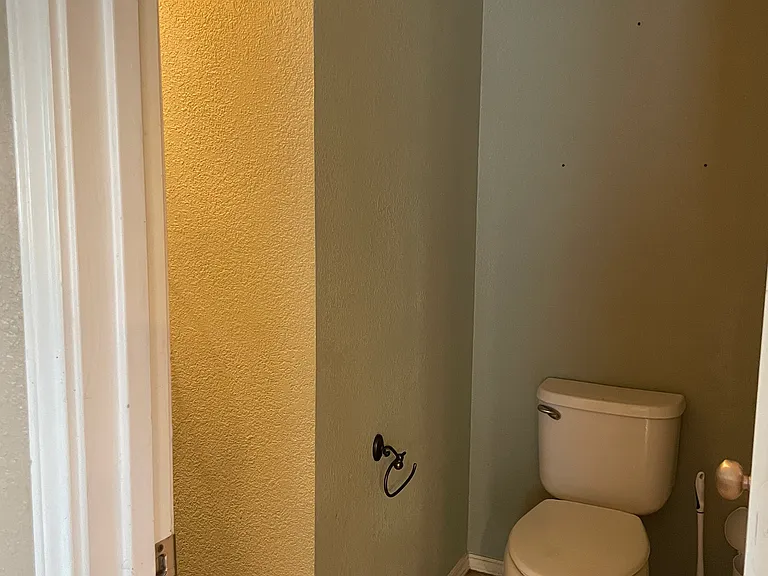 7900 Squire Ln — Photo 27