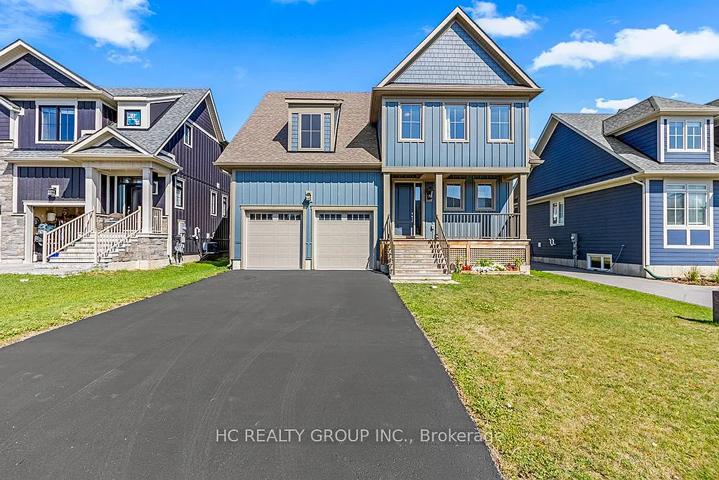 4 bed, $4,300 — Photo 1