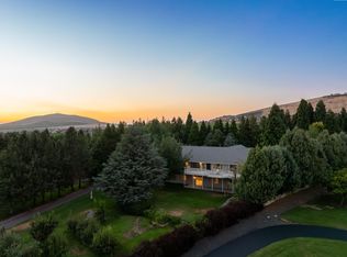 98906 E Clover Rd, Kennewick, WA 99338