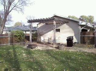 7500 Winsdale St, Golden Valley, MN 55427