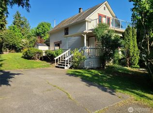 181 10th St, Blaine, WA