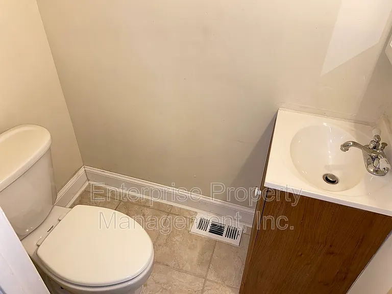 8176 Harley St — Photo 15