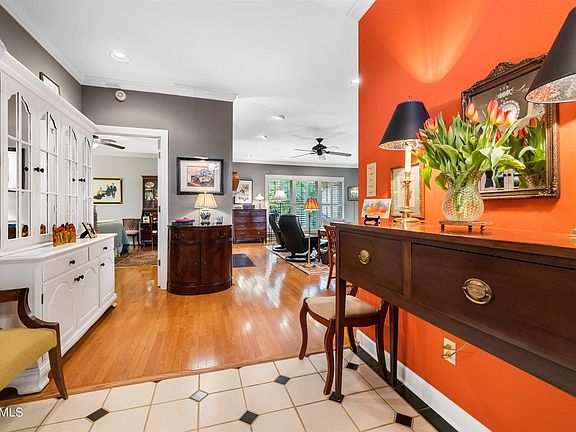 4th image of 1422 Coachman Ln