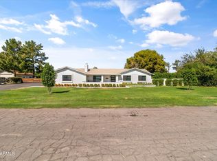 2216 E Willis Rd, Gilbert, AZ 85297