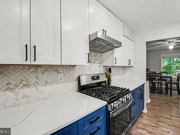 5th image of 14806 Palmerston Sq