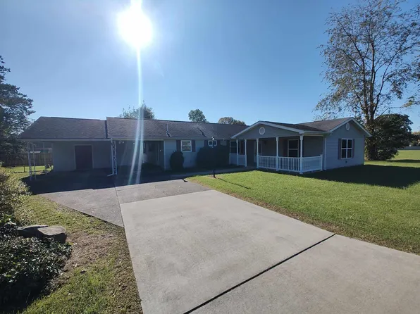 221 Delaware St, Ironton, OH 45638