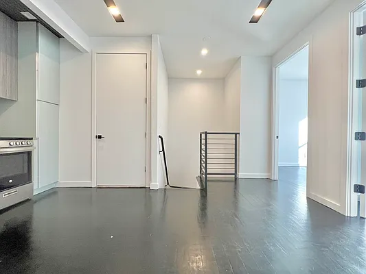 Rented by Doorway NYC, LLC | media 2