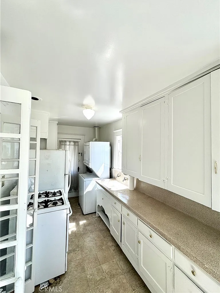 1 bed, 500 sqft, $2,000 — Photo 4