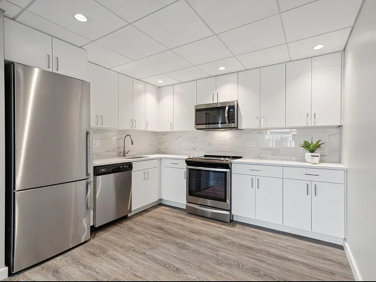 875 Sansom St #Penthouse 103 — Photo 25