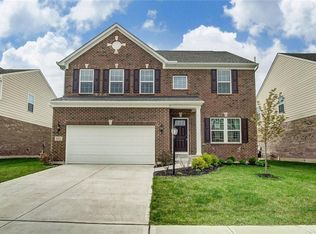 1611 Cedar Creek Dr, Centerville, OH 45458