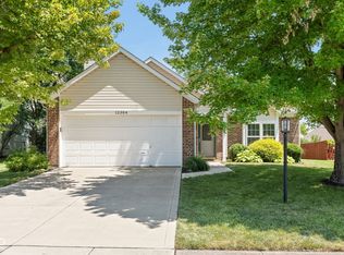 12384 Barnstone Ct, Fishers, IN