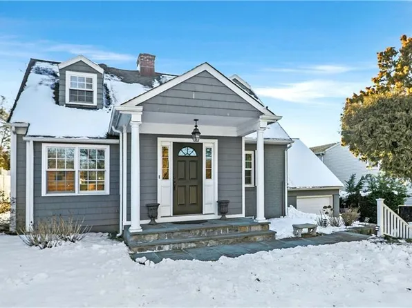 1 Cossitt Road, Norwalk, CT 06854