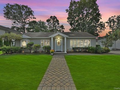 72 Koehl Street, Massapequa Park, NY, 11762