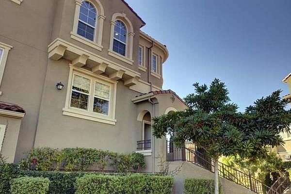 1st image of 544 Altino Blvd
