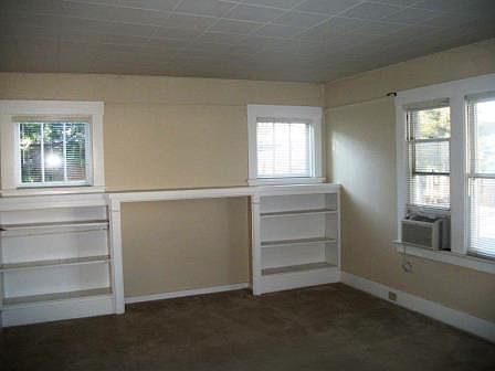 3rd image of 2612 S St APT 3