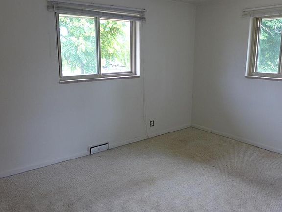5th image of 2980 Pennsylvania Ave #1