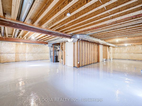 26 Stephie Ct, Richmond Hill, ON L4B 3Z7