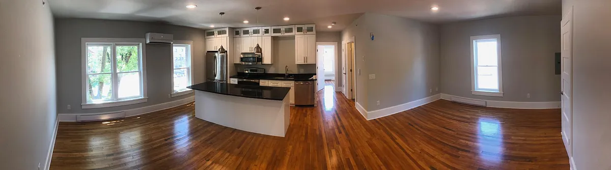 Building Photo - 803 Williamson St #201
