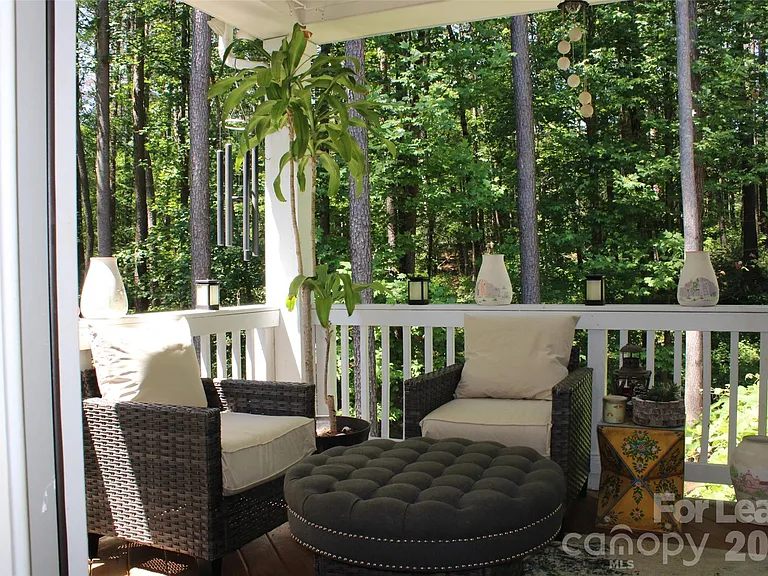 4181 Palm Dr — Photo 28