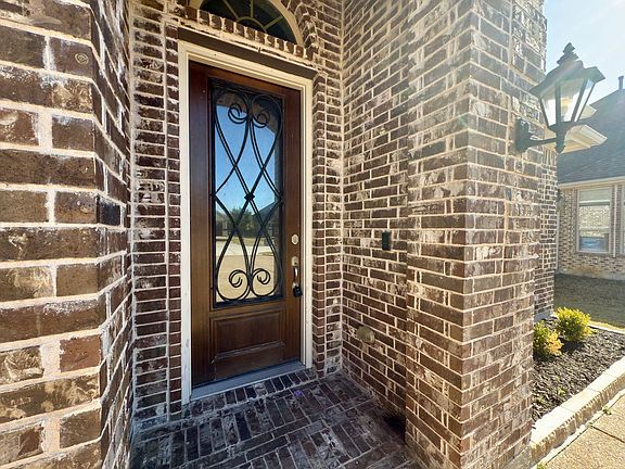 3rd image of 4304 Salado Creek Way