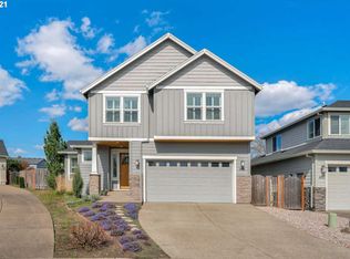 695 NW Willow Glen Pl, Beaverton, OR