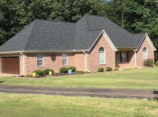 67 Dry Field Rd, Byhalia, MS 38611