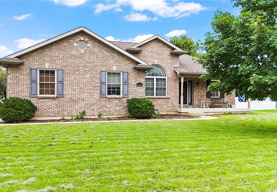 1st image of 1111 Arbor Ln