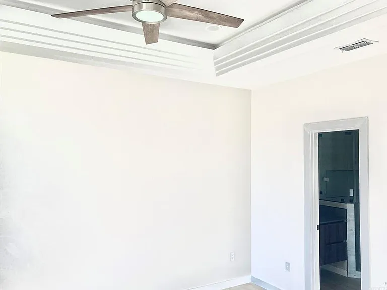 2218 Corales St — Photo 18