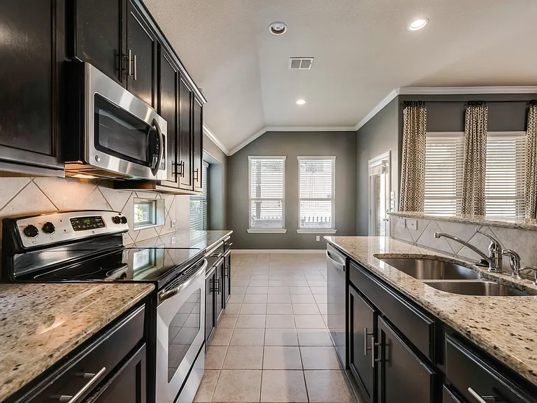 16333 Toledo Bend Ct — Photo 10