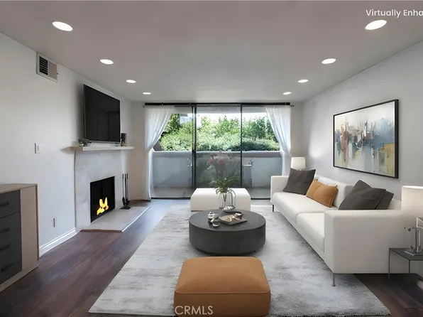1900 Vine St APT 311, Los Angeles, CA 90068
