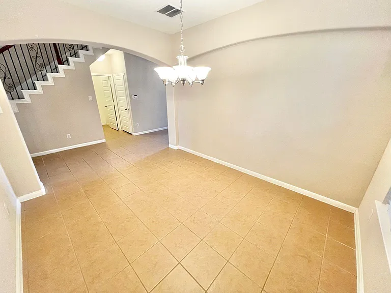 26955 Churchill Gate Ln — Photo 10